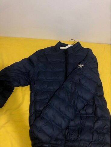 PULL AND BEAR MONT MEVSİMLİK
