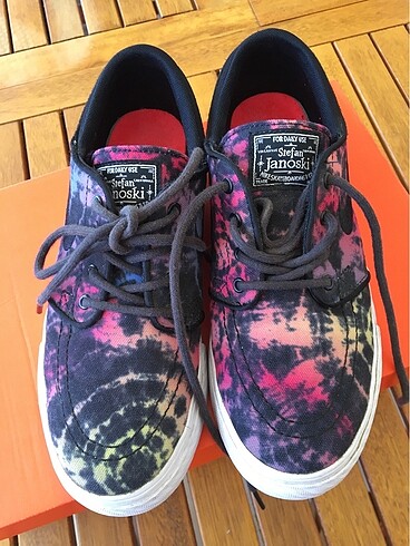 nike sb unisex av7905-600