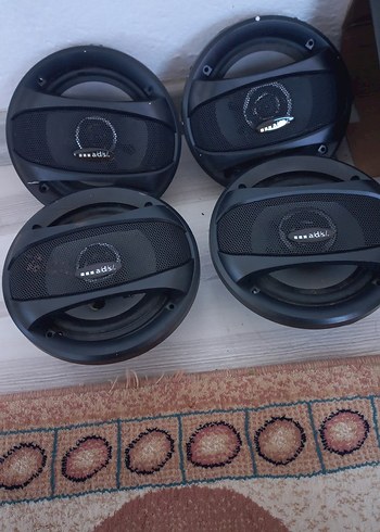 Siyah Müzik Sistemi Hoparlörleri 4'lü Set