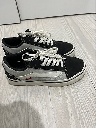 vans ayakkabı