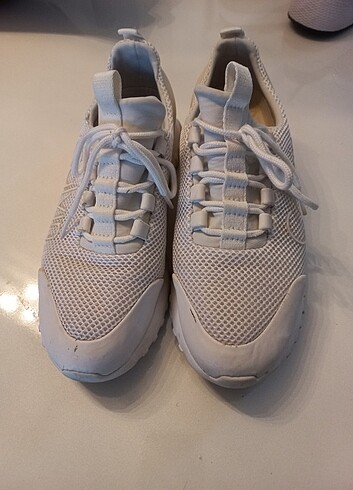 38 Beden beyaz Renk Calvin Klein Spor Ayakkabı 