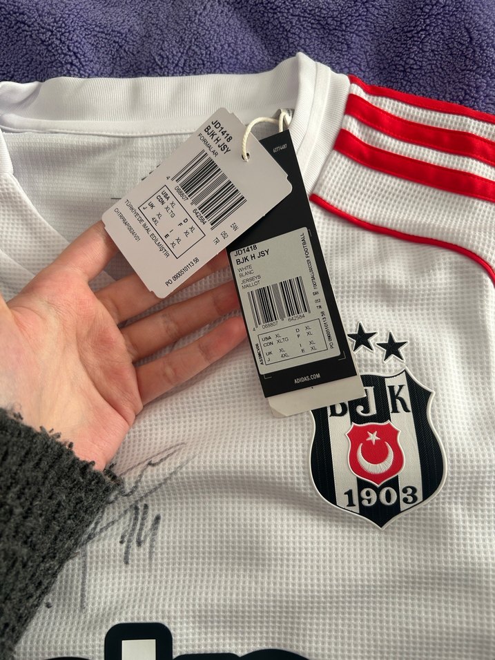 10 OYUNCU İMZALI 25-26 BEŞİKTAŞ FORMA - Görsel 3