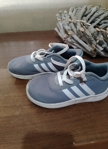 Adidas çocuk spor ayakkabı 