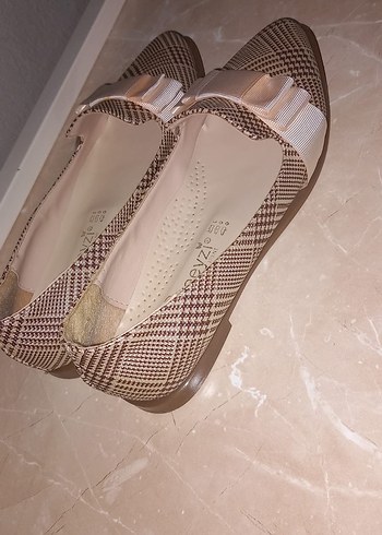 Kadın Babet - Görsel 2