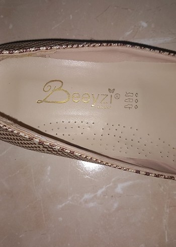 Kadın Babet - Görsel 3