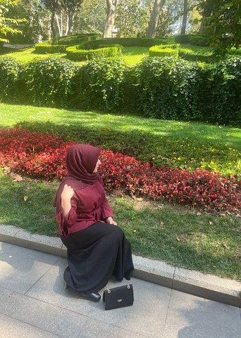 Bordo Kadın  gömlek ve etek - Görsel 2
