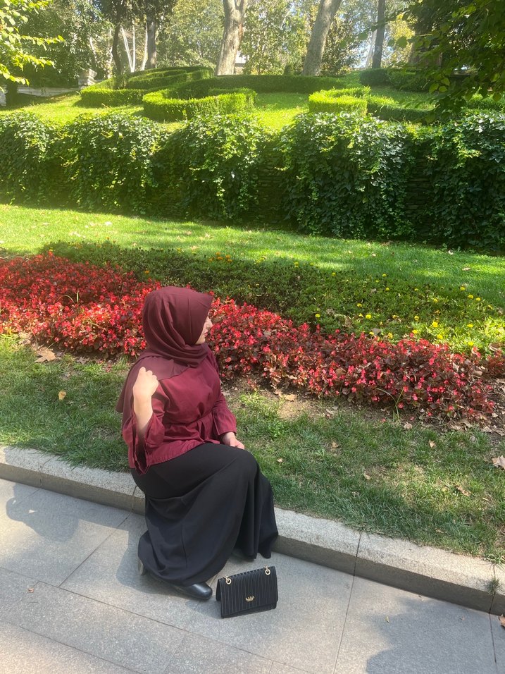 Bordo Kadın  gömlek ve etek - Görsel 2