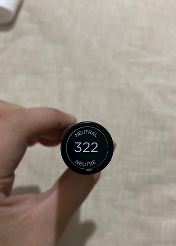 Beden Loreal Paris Infaillible kapatıcı 322 ivory