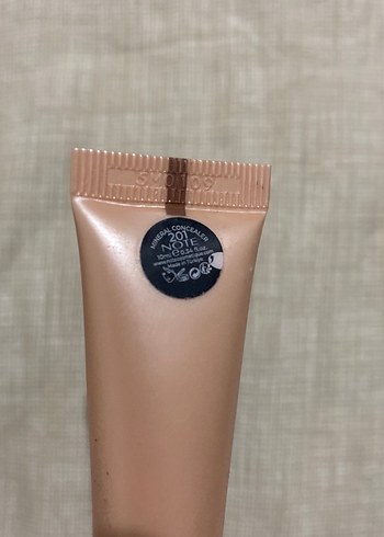 Note Note mineral natural Glow kapatıcı 201