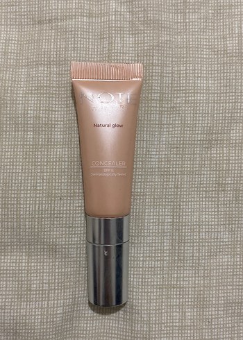 Note mineral natural Glow kapatıcı 201