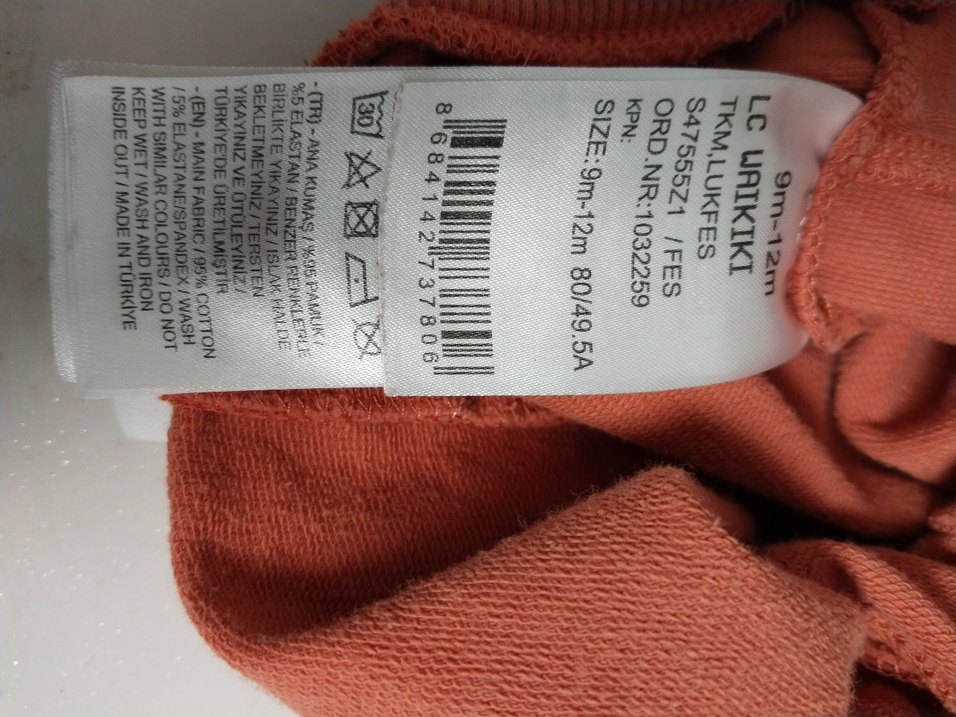 sağ dizinde ufak deliği var fotoğraf da belirttim - Görsel 2