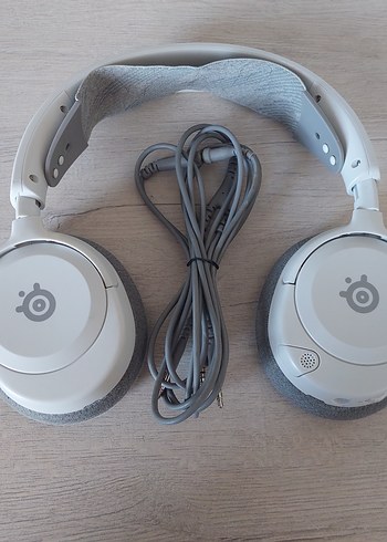 SteelSeries Arctis Nova 1 - Görsel 2