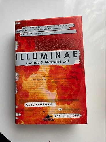 Illuminae ciltli kitap