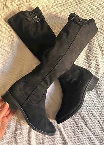 Siyah Süet Kemerli Dizüstü Kadın Çizme - Görsel 4