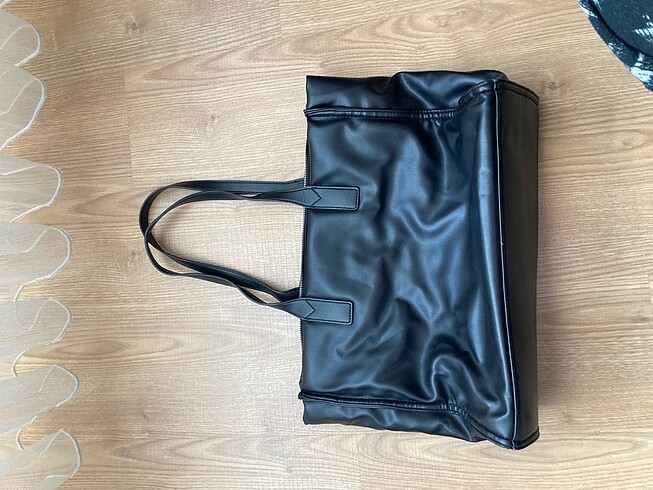 Beden stradivarius çanta
