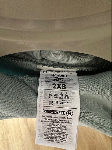 Reebok sweat