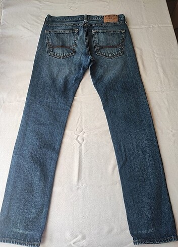 38 Beden Hollister Jean
