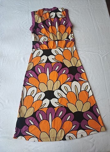 38 Beden Vintage Çiçekl Desenli Elbise 