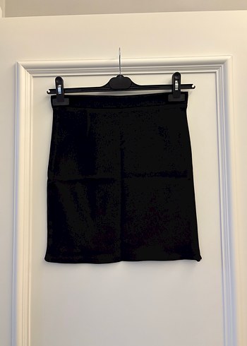 Siyah Düz Mini Etek - Görsel 3