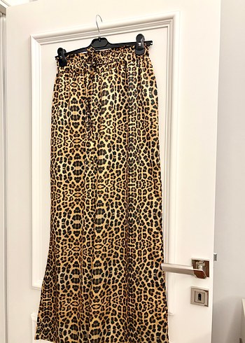 Leopar Desenli Saten Pantolon - Görsel 7