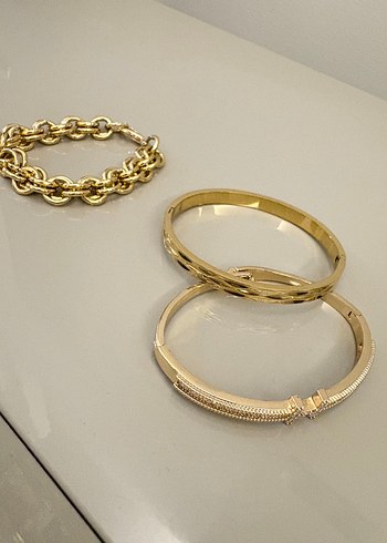 Beden altın Renk Gold 3 lü Zincir Detaylı Altın Renkli Kadın Bileklik