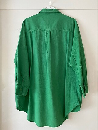 s Beden Yeşil taşlı gömlek