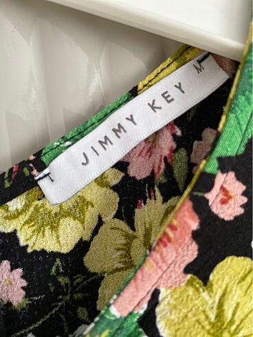 m Beden Jimmy Keyy marka sorunsuz elbise