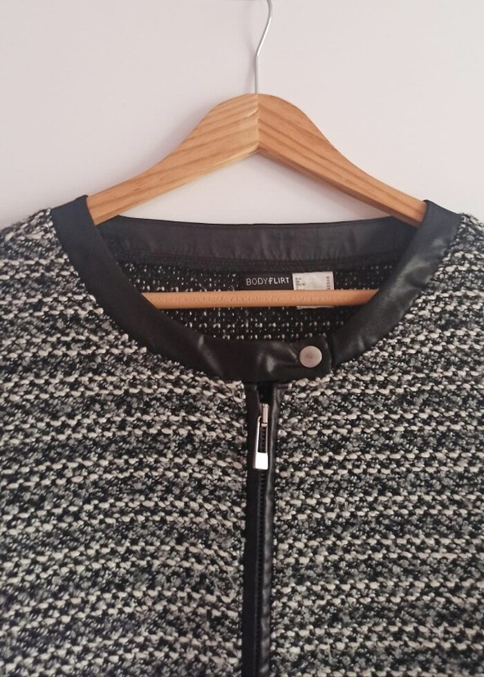 Kadın çizgili ceket - Görsel 3