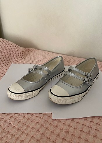 Converse marka ayakkabı
