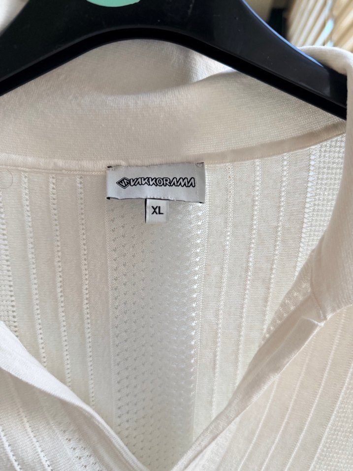 Vakkorama Erkek Beyaz V Yakalı Örgü Kısa Kollu Tişört - Görsel 3