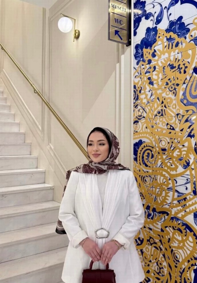 Beyaz Saten Kadın takım - Görsel 2