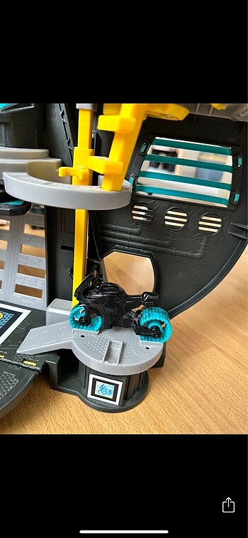  Beden Orjinal Batman Evi Mağarası #batmanevi