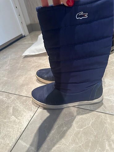 Lacoste saks mavisi bot