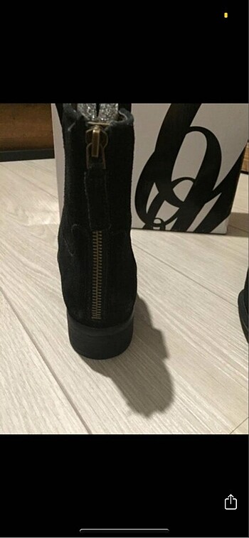 Nine West Nine west bot