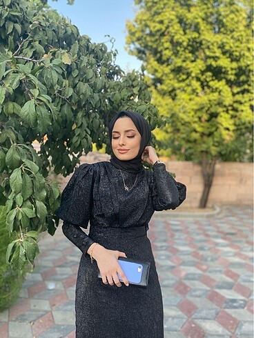 Siyah broker abiye