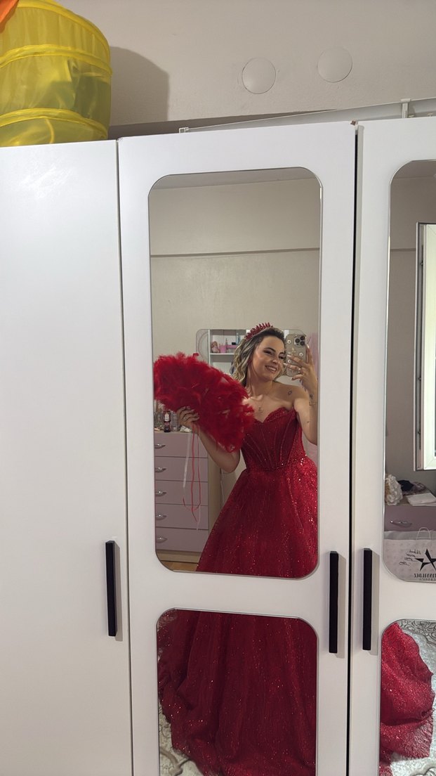 Parlak Kırmızı Straplez İşlemeli Abiye Elbise - Görsel 2