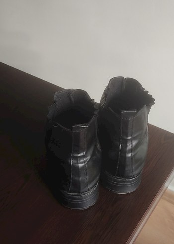 Siyah Deri Tokalı Erkek Bot - Görsel 3