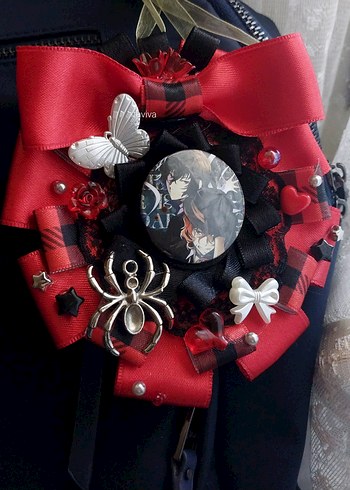 Kırmızı rosette
