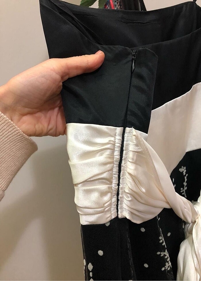 Gece Elbisesi - Görsel 3