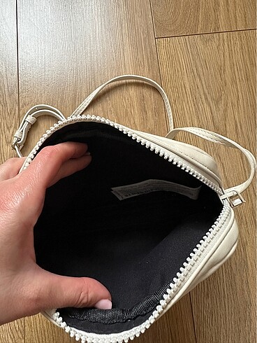 Pull and Bear Çanta - Görsel 10