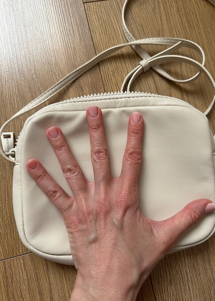 Pull and Bear Çanta - Görsel 3