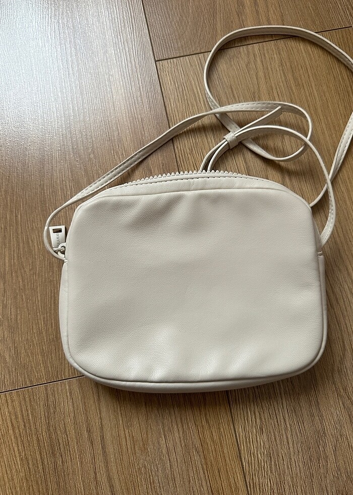 Pull and Bear Çanta - Görsel 4