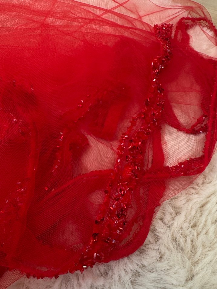 Kırmızı İşlemeli Drapeli kuşak duvak el gülü ve eldiven - Görsel 4