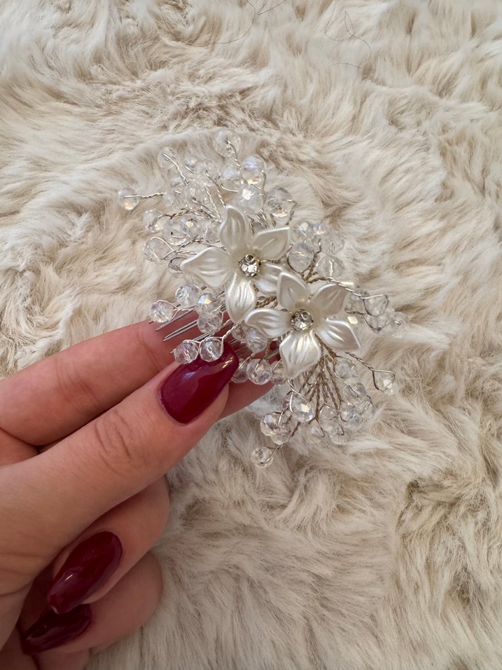 Boncuklu Beyaz Çiçekli Saç Tokası - Görsel 3