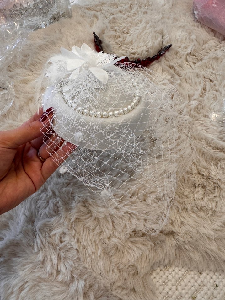 Dantel Detaylı Beyaz Vintage Gelin Aksesuarı - Görsel 3