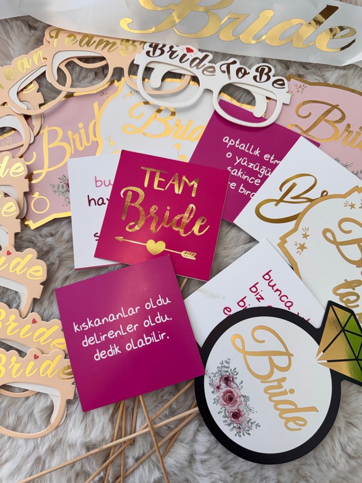 Altın Renkli Team Bride Parti Gözlüğü - Görsel 2