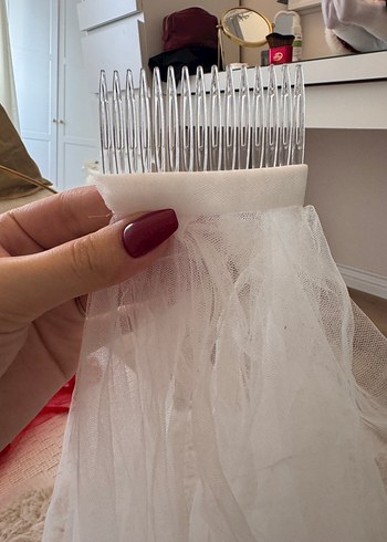 Minimalist Beyaz Drape Gelin Duvağı - Görsel 2