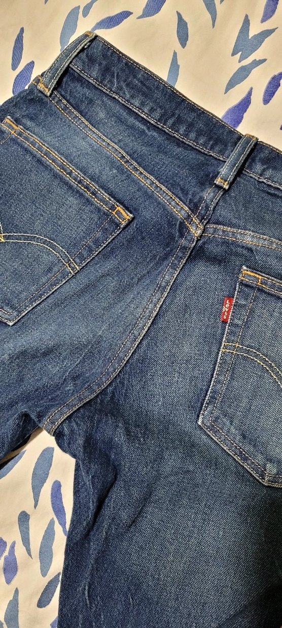 Levis 501 Düğmeli Kadın Kot Pantolon — görsel 10/11