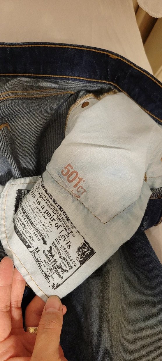 Levis 501 Düğmeli Kadın Kot Pantolon — görsel 4/11