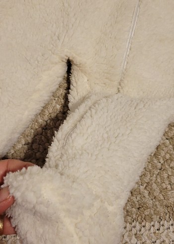 Kürklü Bej Bebek Tulumu - Görsel 2